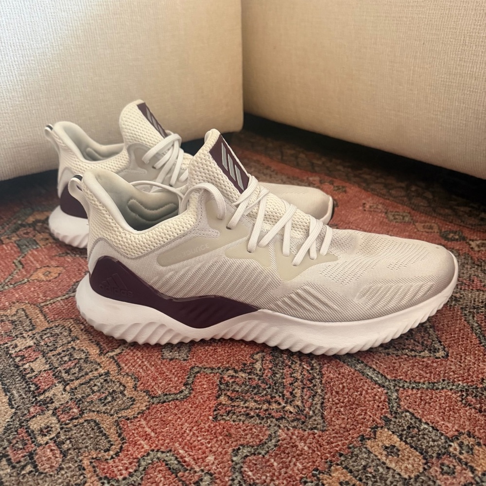 adidas Alphabounce Beyond NCAA Shoe